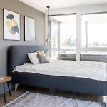 B9 Penthouse *