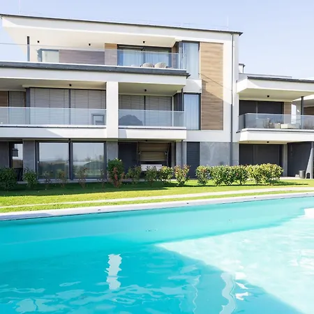 B9 Penthouse Alsóörs