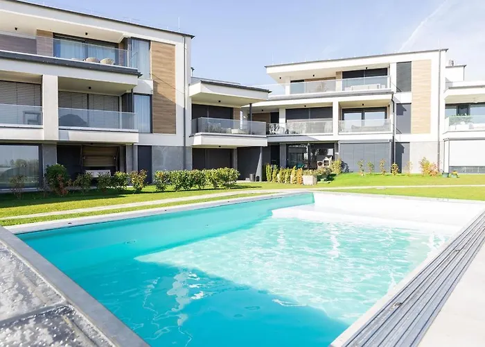 B9 Penthouse Apartman Alsóörs